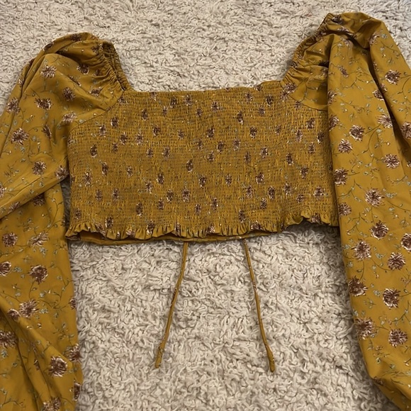 Altar’d State Corset Top with Luxurious Sleeves - Picture 3 of 4